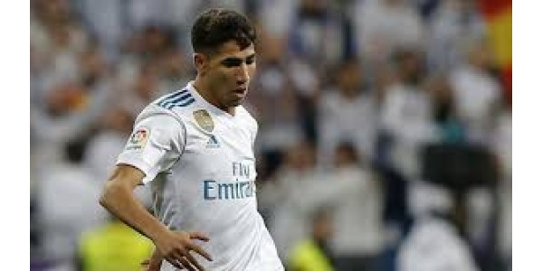 Achraf będzie nosił koszulkę Inter55